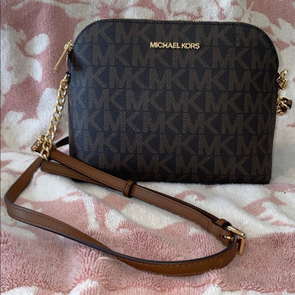 Michael Kors Cindy brown signature bag